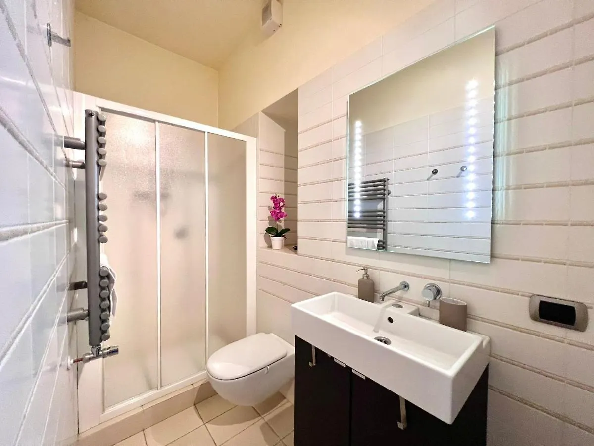 Bergamoinhouse Airport Hotell Bergamo
