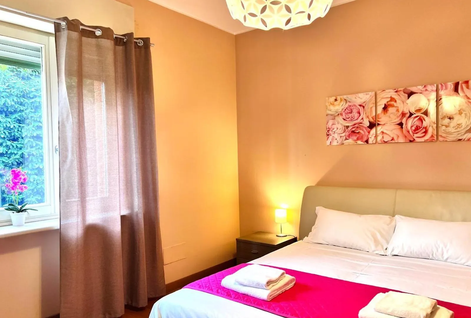Bergamoinhouse Airport Hotell Bergamo
