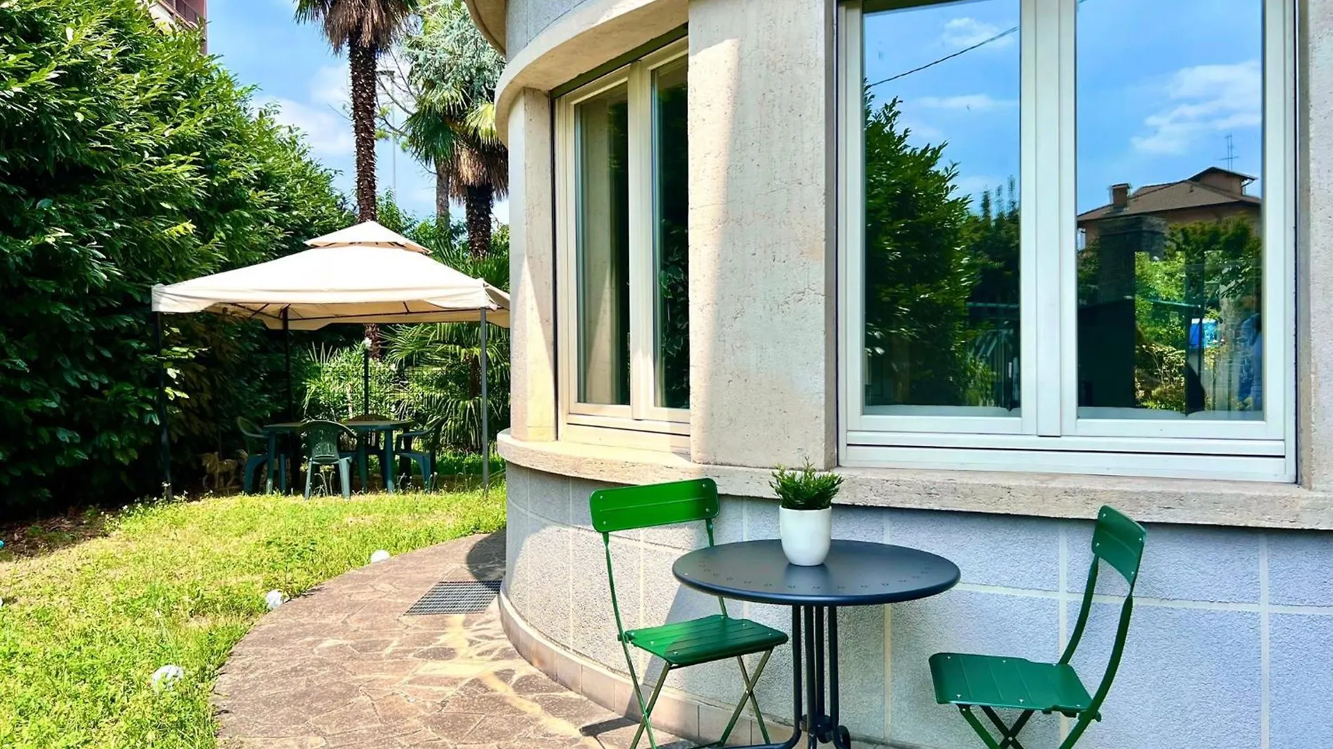 Bergamoinhouse Airport Hotell 0*, Bergamo Italien