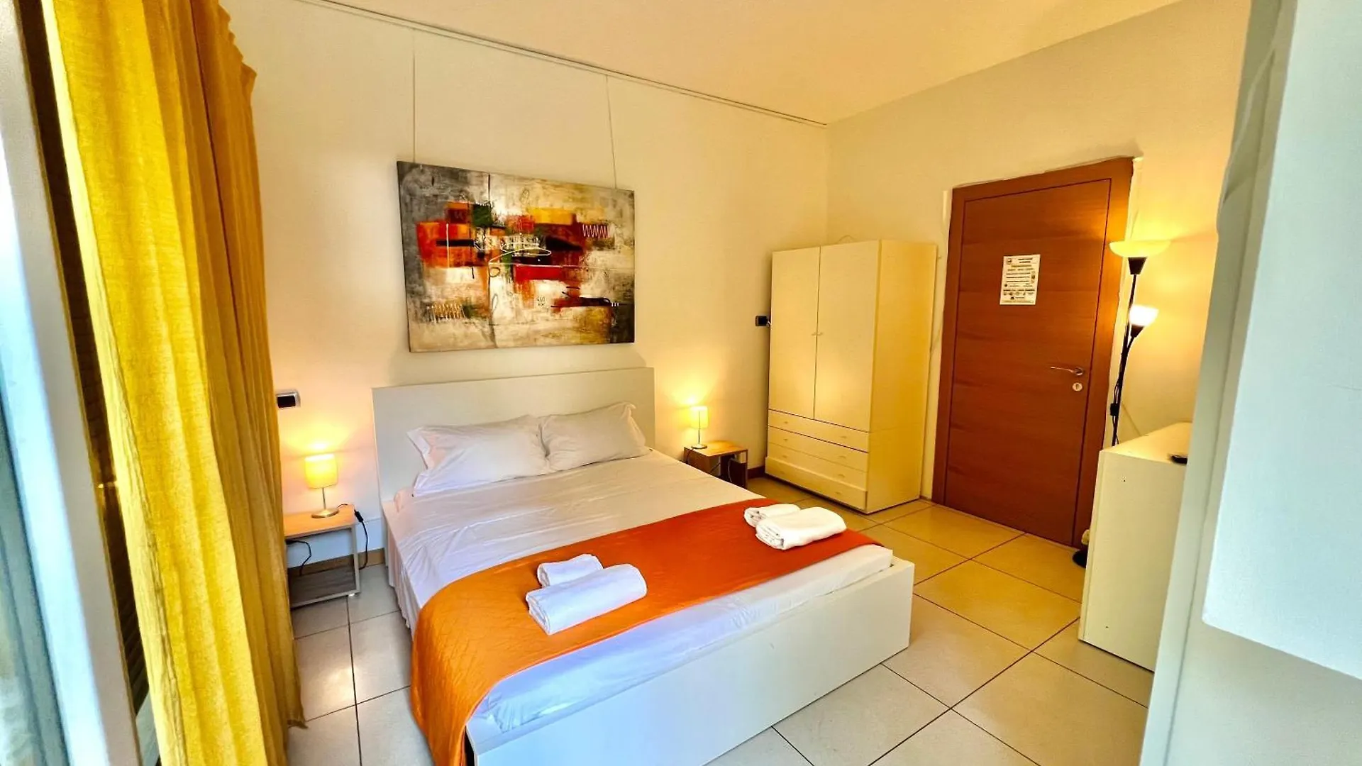 Bergamoinhouse Hotel Guest house